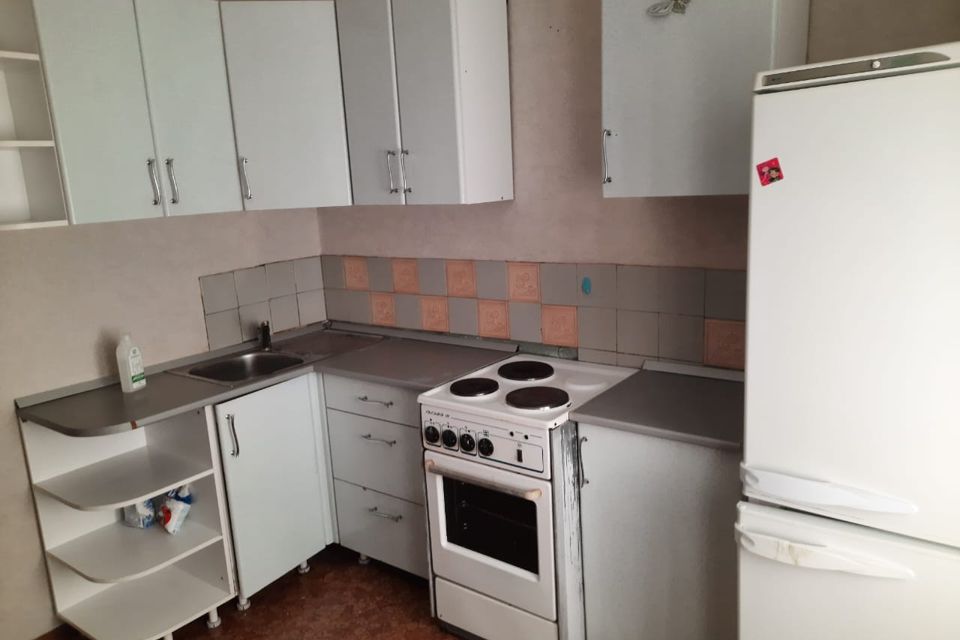 Сдаётся 1-комнатная квартира, 37 м²