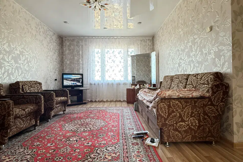 Продаётся 4-комнатная квартира, 68.2 м²