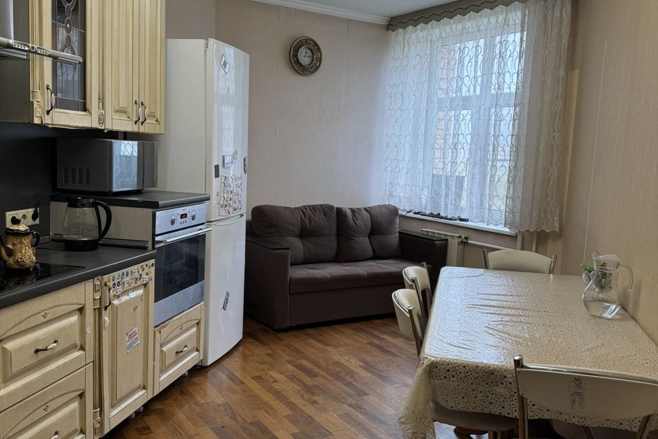 Продаётся 2-комнатная квартира, 62.8 м²