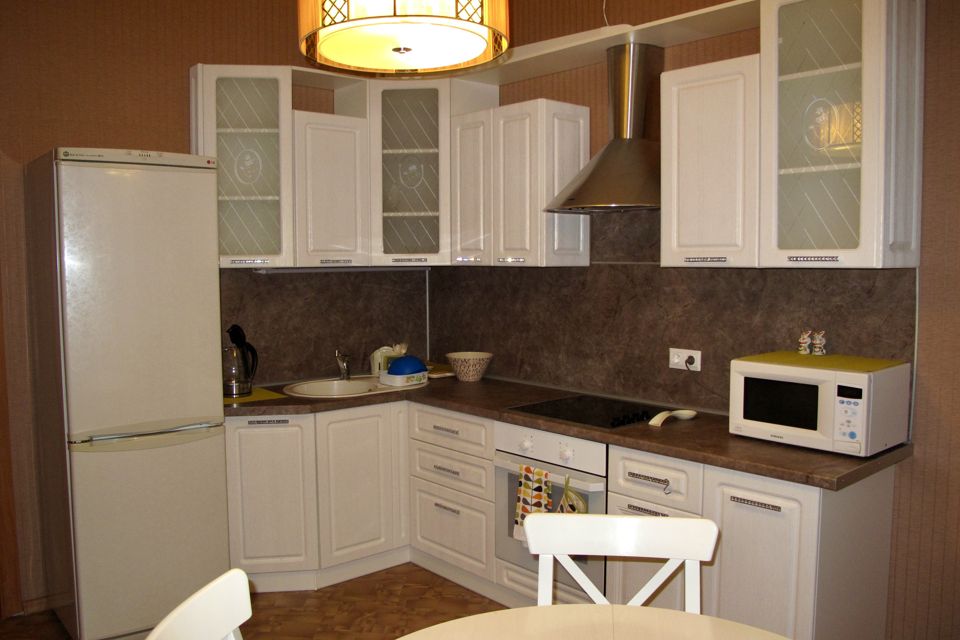 Продаётся 1-комнатная квартира, 43 м²