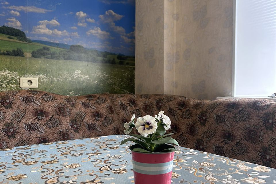 Продаётся 2-комнатная квартира, 70.4 м²