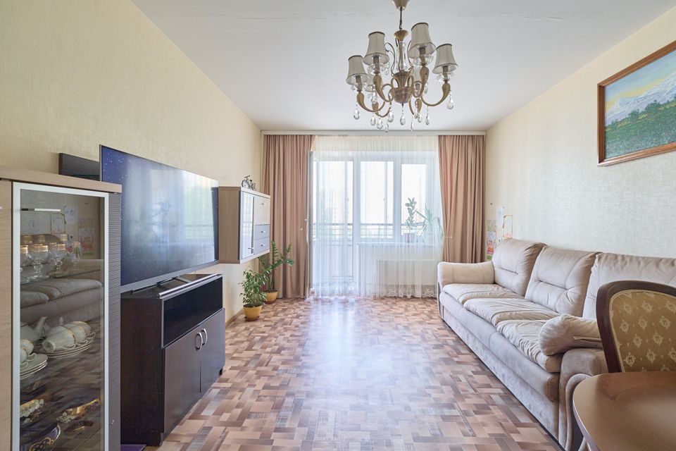 Продаётся 3-комнатная квартира, 82 м²
