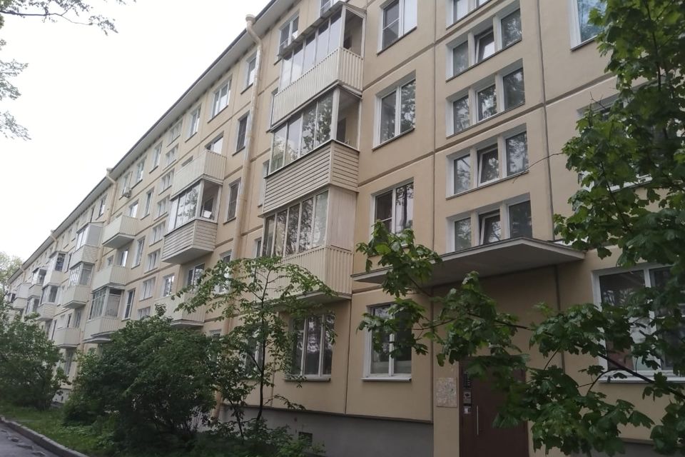 Продаётся 3-комнатная квартира, 57.9 м²