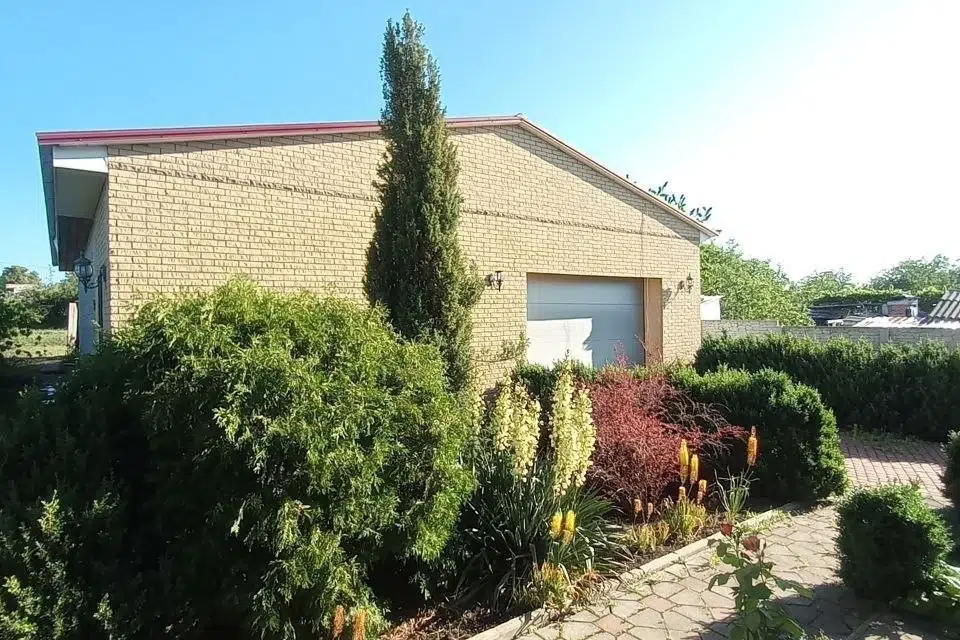 Продаётся 2-этажный дом, 206 м²