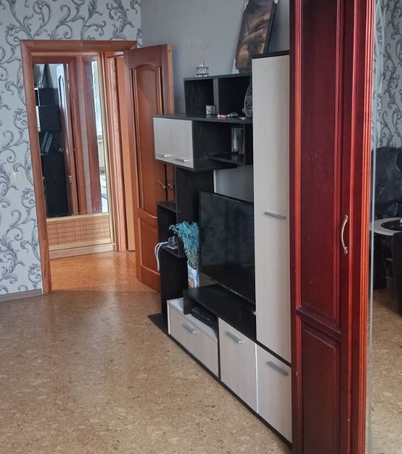 Продаётся 2-комнатная квартира, 65 м²