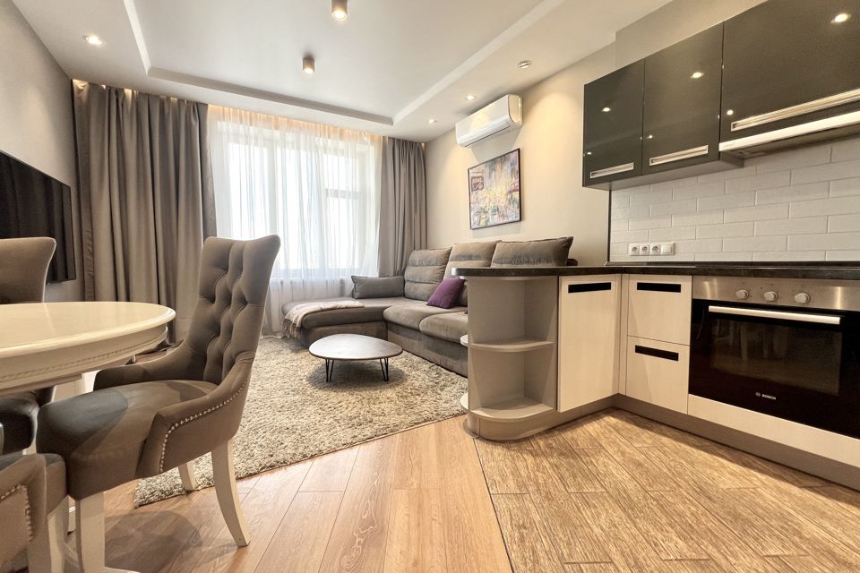 Продаётся 3-комнатная квартира, 85.2 м²