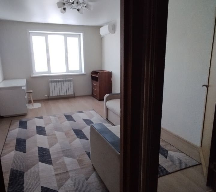 Продаётся 1-комнатная квартира, 38.95 м²