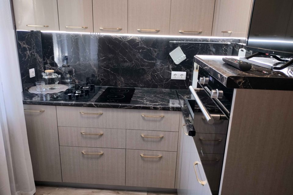 Сдаётся 4-комнатная квартира, 61 м²