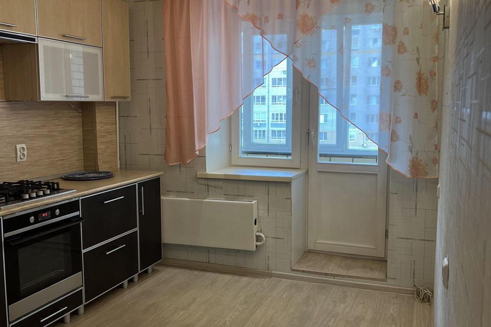 Продаётся 2-комнатная квартира, 55.6 м²
