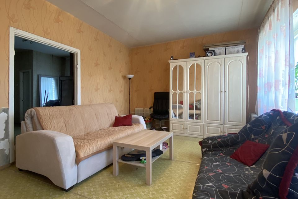 Продаётся 3-комнатная квартира, 95.6 м²