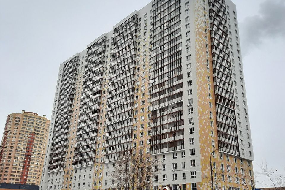 Продаётся 2-комнатная квартира, 69.4 м²