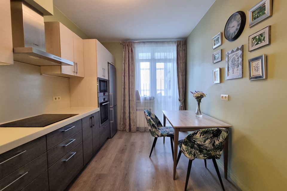 Продаётся 1-комнатная квартира, 44.7 м²
