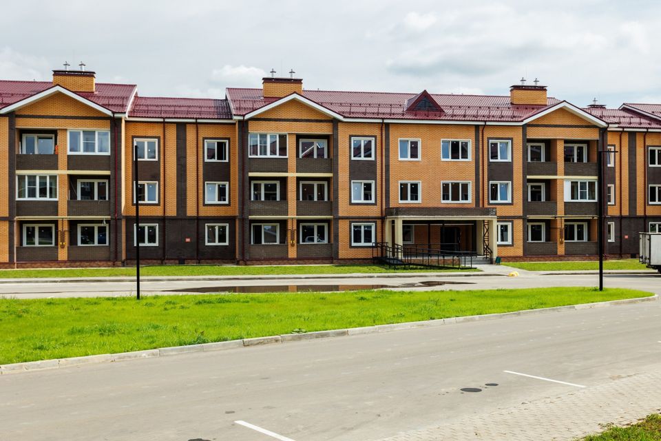 Продаётся 2-комнатная квартира, 63.7 м²