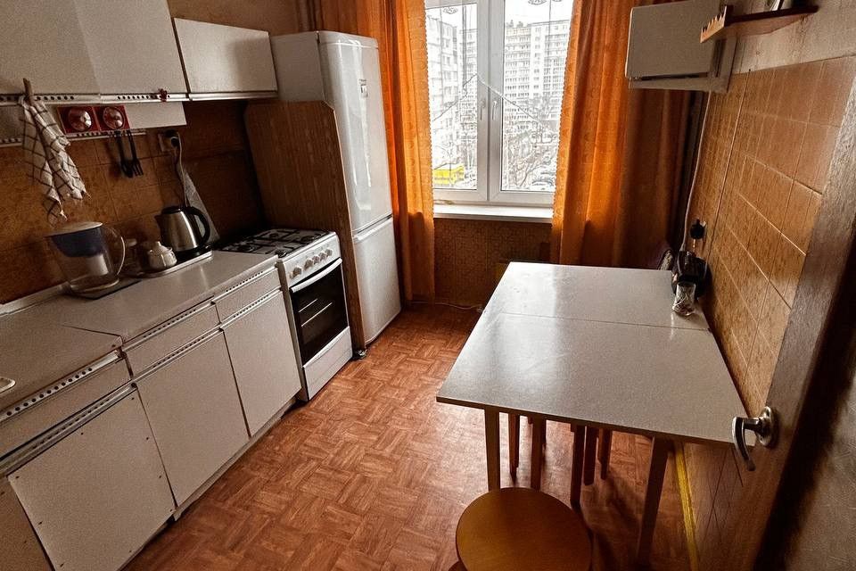 Продаётся 3-комнатная квартира, 62.9 м²