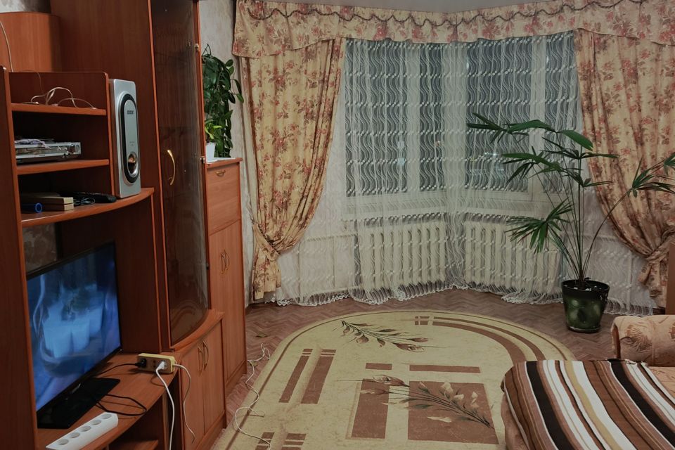 Продаётся 2-комнатная квартира, 61.2 м²