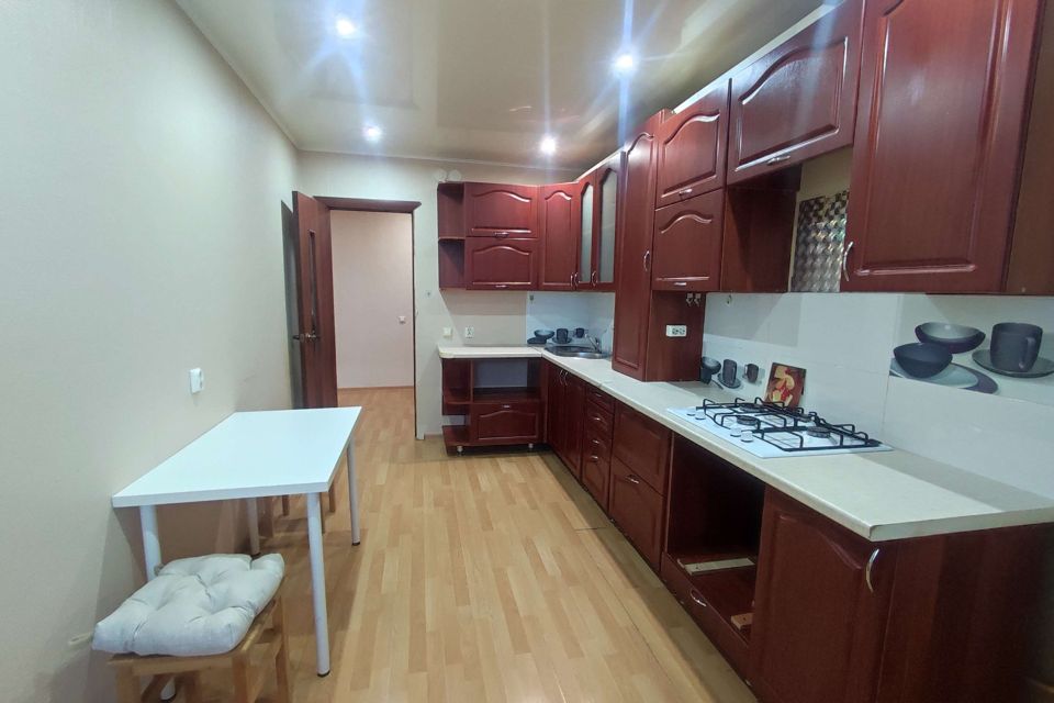 Продаётся 1-комнатная квартира, 43.3 м²