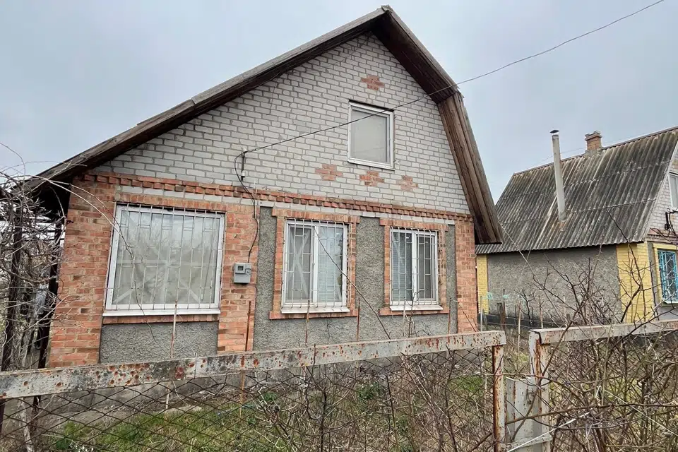 Продаётся 2-этажный дом, 80 м²