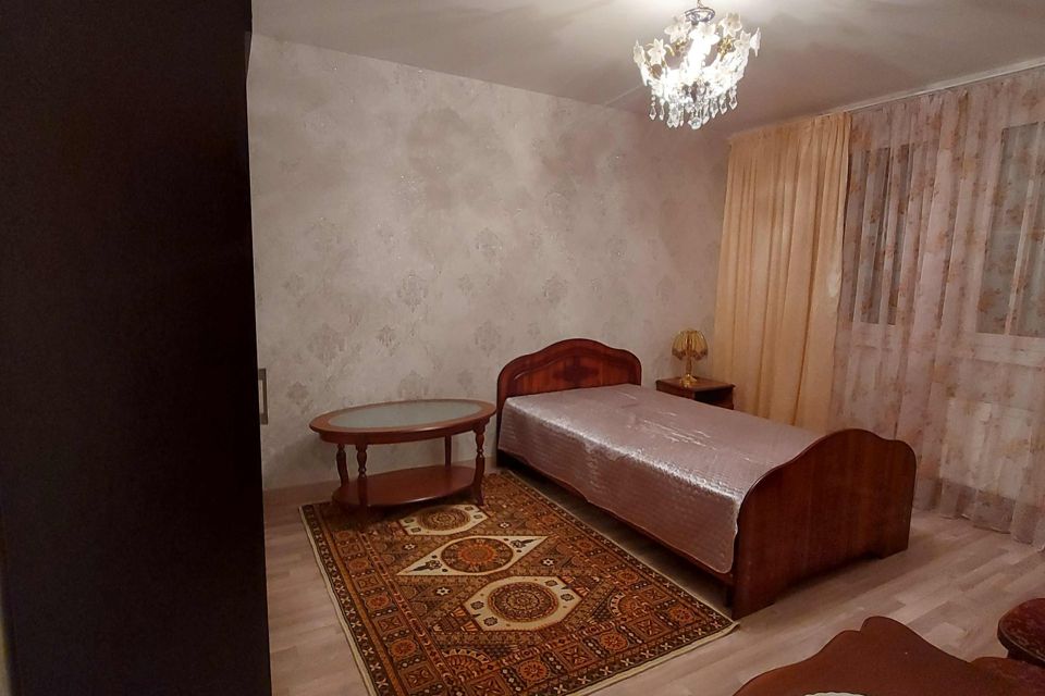 Сдаётся 2-комнатная квартира, 58.2 м²