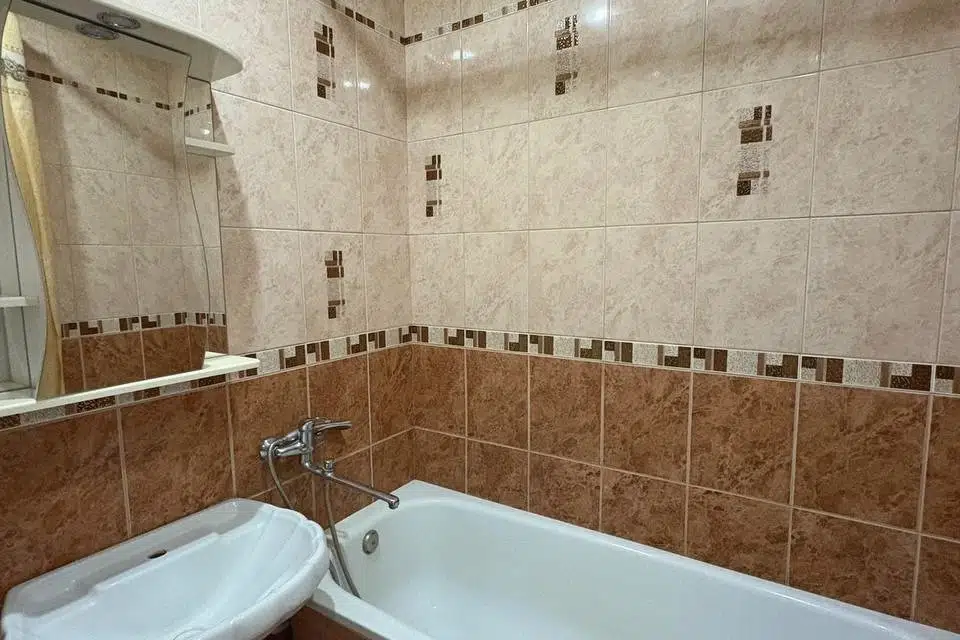 Продаётся 2-комнатная квартира, 48.8 м²
