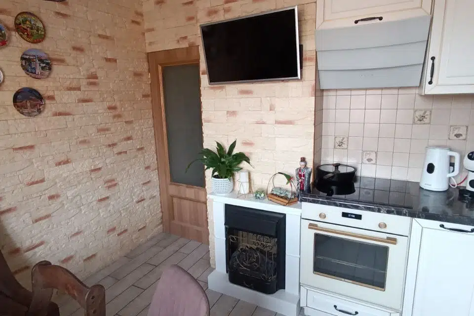 Продаётся 3-комнатная квартира, 76.9 м²