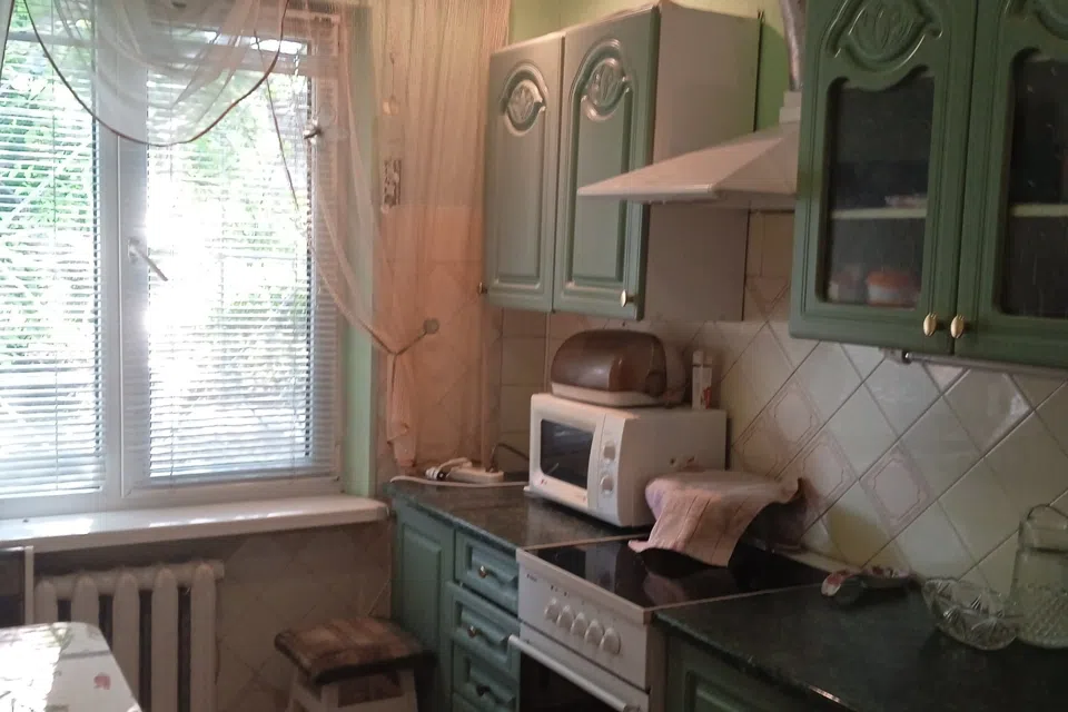 Продаётся 3-комнатная квартира, 65.1 м²