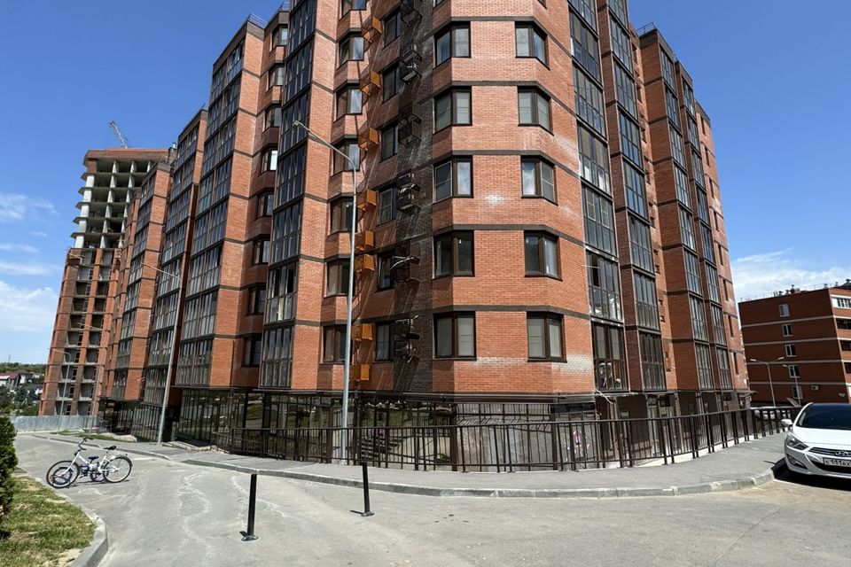 Продаётся 2-комнатная квартира, 57 м²