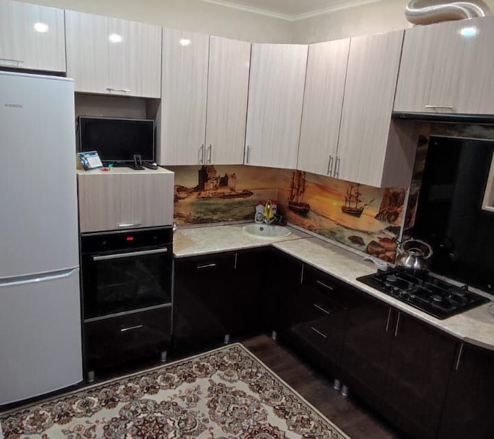 Продаётся 2-комнатная квартира, 57.5 м²