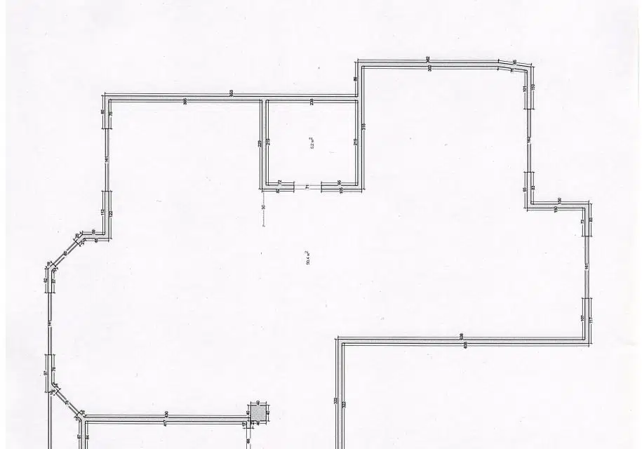 Продаётся 4-комнатная квартира, 119 м²