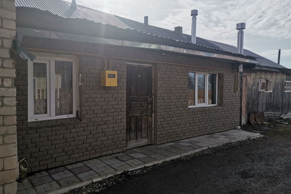 Продаётся 3-комнатная квартира, 49.1 м²