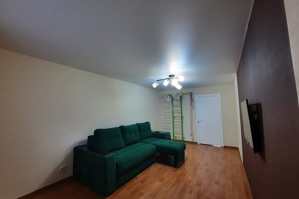Продаётся 2-комнатная квартира, 61.6 м²