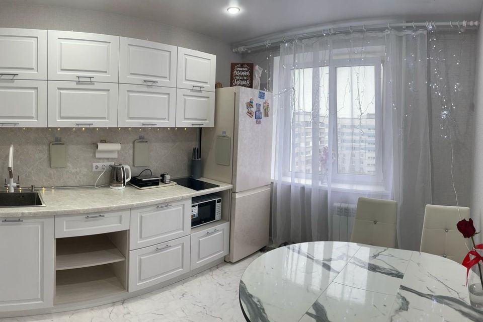 Продаётся 2-комнатная квартира, 42.6 м²