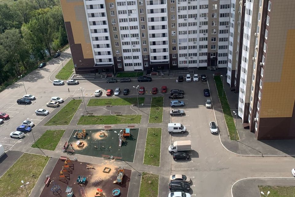 Продаётся 1-комнатная квартира, 41 м²