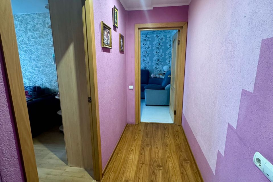 Продаётся 3-комнатная квартира, 57.1 м²