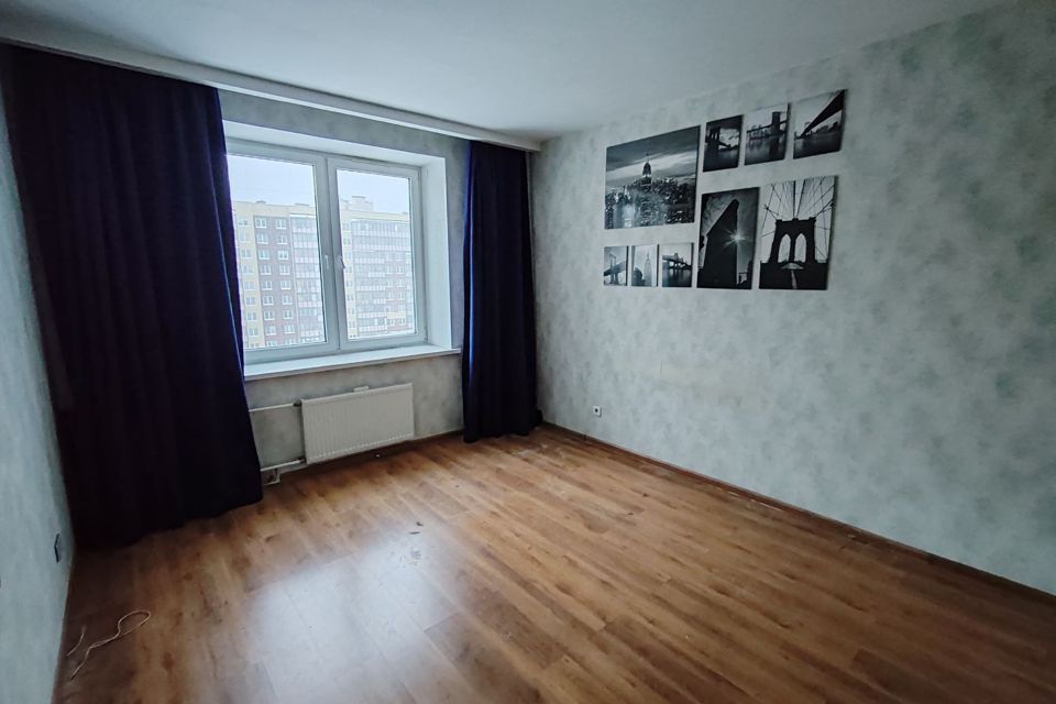 Продаётся 1-комнатная квартира, 35.9 м²