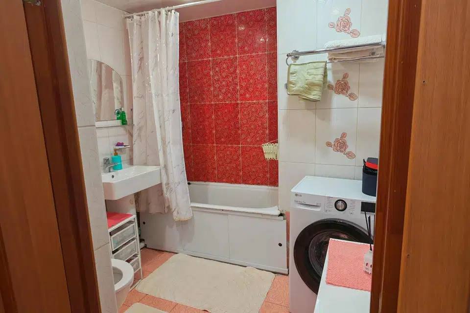 Продаётся 2-комнатная квартира, 43 м²