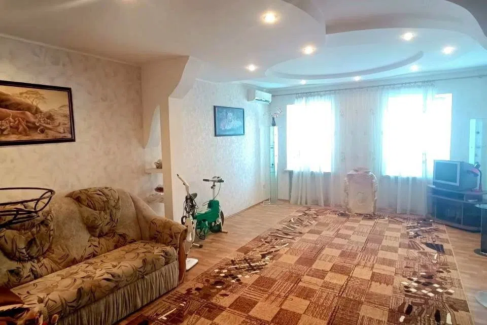 Продаётся 1-этажный дом, 232 м²