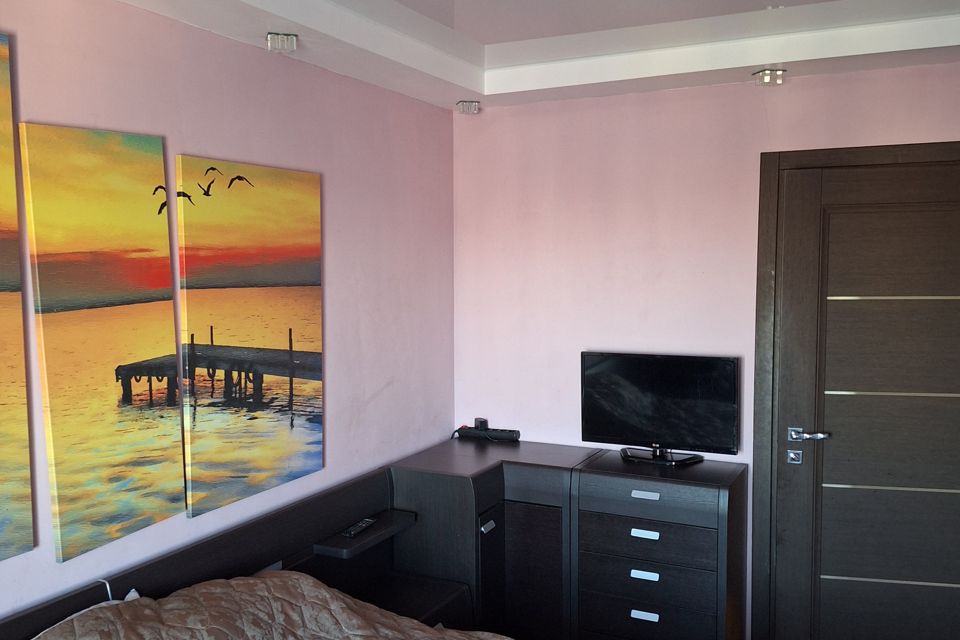 Продаётся 3-комнатная квартира, 70 м²