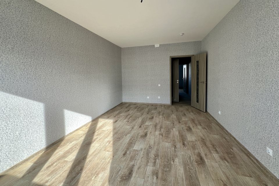 Продаётся 3-комнатная квартира, 76.3 м²