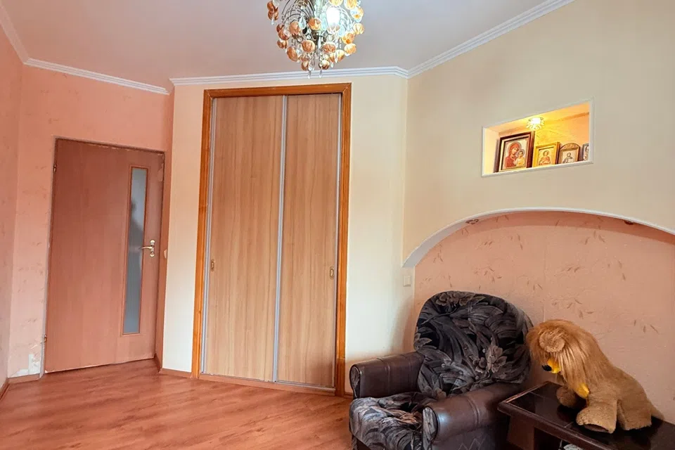 Продаётся 3-комнатная квартира, 62.5 м²