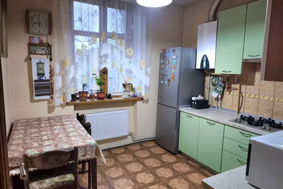 Продаётся 2-комнатная квартира, 56 м²