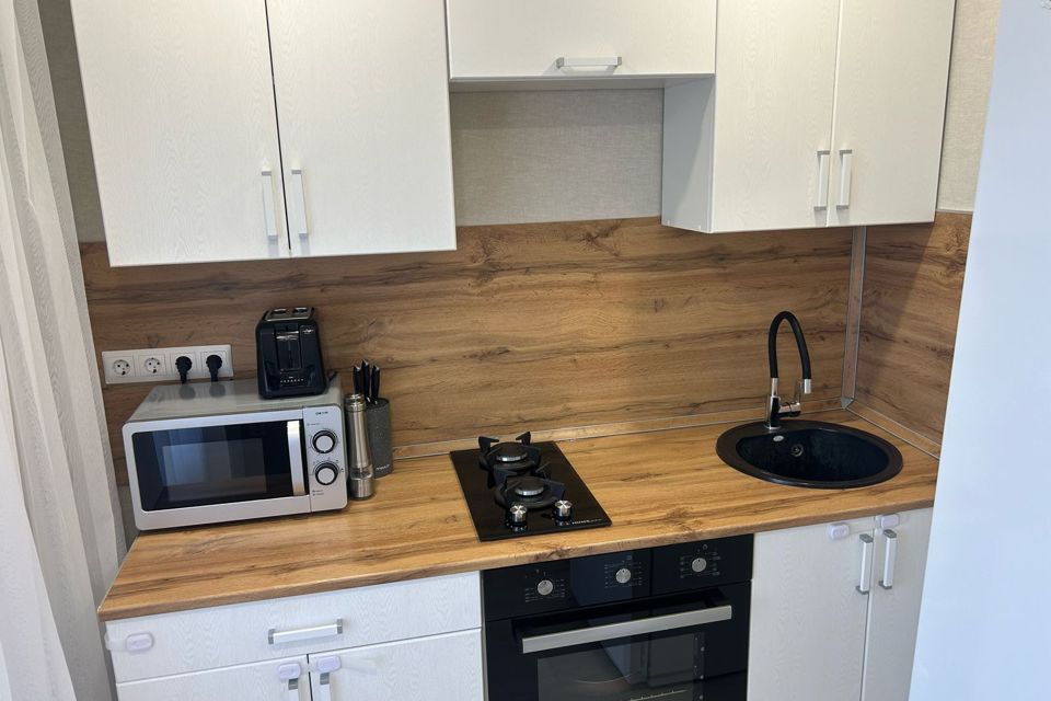 Продаётся 1-комнатная квартира, 32 м²