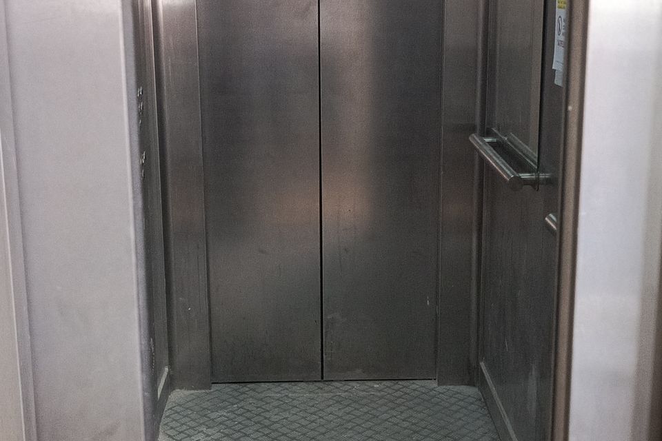 Продаётся 1-комнатная квартира, 54.3 м²