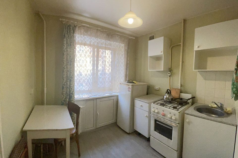 Продаётся 1-комнатная квартира, 32 м²