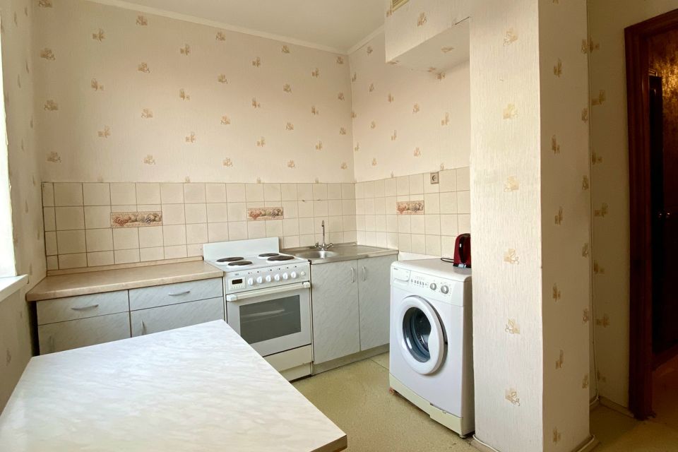 Продаётся 1-комнатная квартира, 38 м²