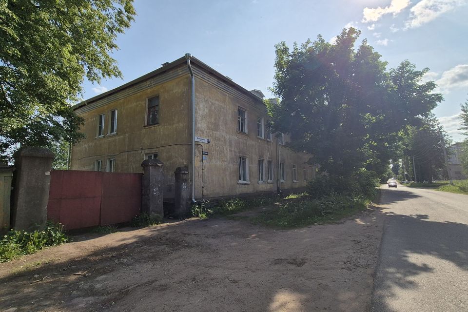 Продаётся 3-комнатная квартира, 59.6 м²