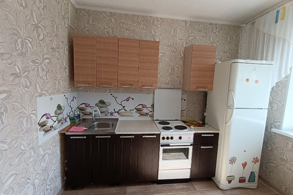 Сдаётся 1-комнатная квартира, 35 м²