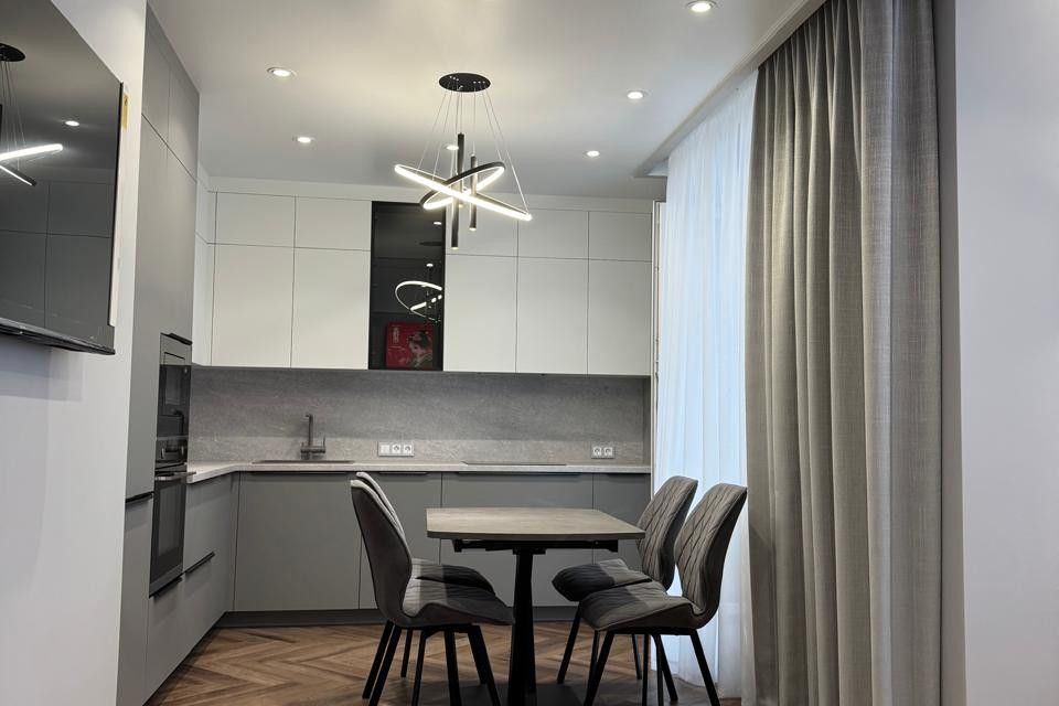 Продаётся 3-комнатная квартира, 80.4 м²