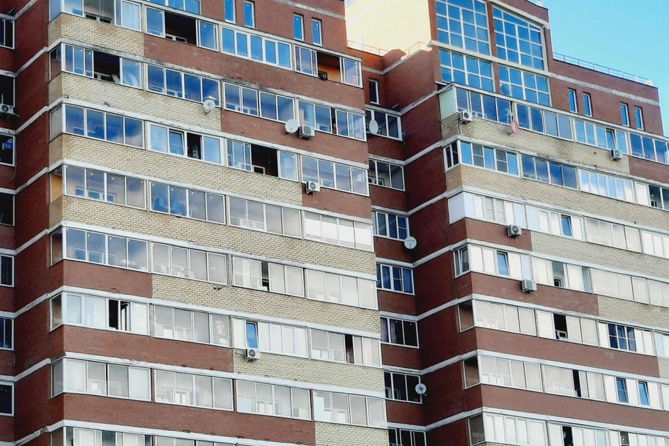 Продаётся 2-комнатная квартира, 114.1 м²