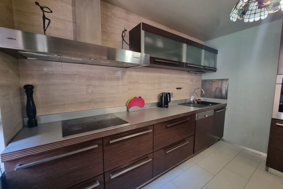 Продаётся 3-комнатная квартира, 64.6 м²