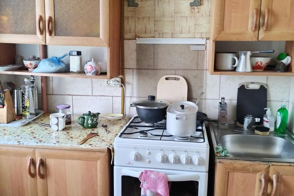 Продаётся 3-комнатная квартира, 60.7 м²